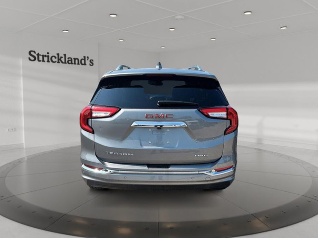 2023 GMC TERRAIN DENALI AWD in Cars & Trucks in Stratford - Image 4