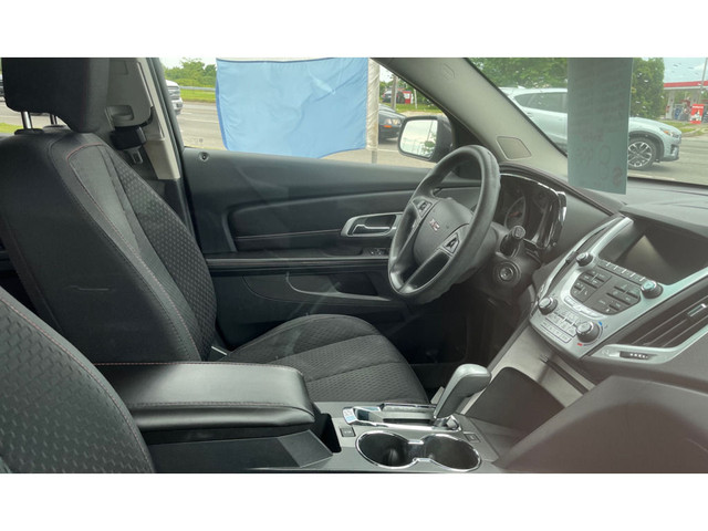 2015 GMC Terrain AWD 4dr SLE w-SLE-1 in Cars & Trucks in Oakville / Halton Region - Image 2