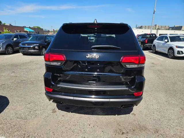 2020 Jeep Grand Cherokee Limited dans Autos et camions dans London - Image 8