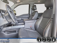 Le Ford F-250 Lariat 2024 impressionne par ses capacités de charge exceptionnelles, son design audac... (image 9)