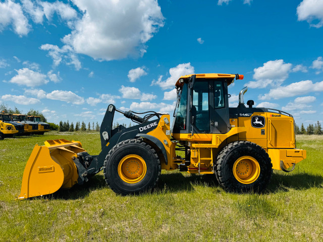2020 DEERE 544L LOADER in Heavy Equipment in Calgary - Image 2