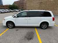 2015 Dodge Grand Caravan SXT Premium Plus White On Black Leather Interior • 3.6L • V6 • ECON Mode •... (image 4)