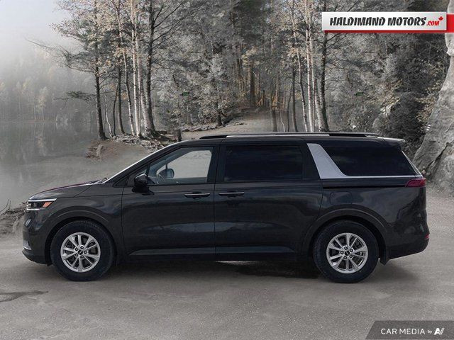 2024 Kia Carnival LX in Cars & Trucks in Hamilton - Image 2
