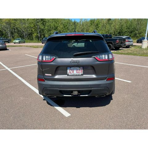 2021 Jeep Cherokee 80th Anniversary 4X4 | V6 | Tow Pkg in Cars & Trucks in Guelph - Image 4