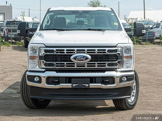 2025 Ford F-350 Super Duty XLT in Cars & Trucks in Edmonton - Image 2