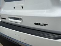 Roll out in style with this elegant and robust 2023 GMC Yukon SLT, showcasing a luxurious White Fros... (image 7)