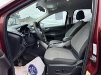 2014 Ford Escape SE Awd bien équipé avec groupe électrique caméra de recul 2 clés avec 8 pneus pneus... (image 8)