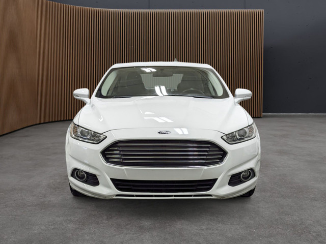 2015 Ford Fusion HEV SE in Cars & Trucks in Sherbrooke - Image 2