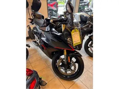 MEILLEUR PRIX GARANTI Rock Moto Sport Sherbrooke, Kawasaki, KTM, Cf Moto, Arctic Cat, Vespa, Piaggo,...