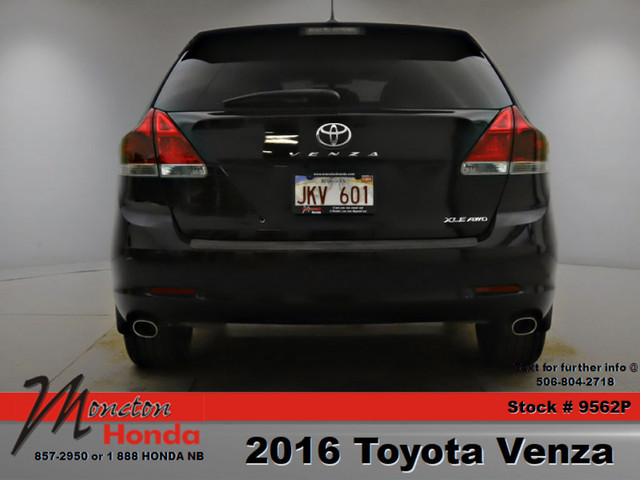  2016 Toyota Venza Base dans Autos et camions  à Moncton - Image 4