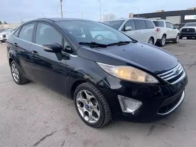 4MKAUTO 514 865 4438 2012 Ford Fiesta FWD, 4 Cyl. 1.6L Automatique, 207,852 km certifié elle est tou...