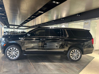 Engine: Straight 6 Cylinder Engine 3.0L L/100Km City: 11.7 L/100Km Hwy: 9.0 Safety Equipment Hitch G... (image 1)