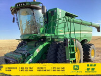 2016 John Deere S680 Combine