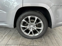 Navigation System, Panoramic Roof, Air Suspension, Lane Departure Warning, Blind Spot Monitor Are yo... (image 8)