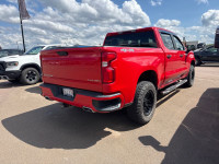 Apple CarPlay, Android Auto, Aluminum Wheels, Remote Keyless Entry, Cruise Control! This Chevrolet S... (image 2)