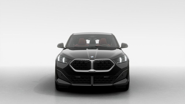 2025 BMW X2 xDrive28i Coupe | Saphir Noir Métallique | Veganza in Cars & Trucks in City of Montréal - Image 3