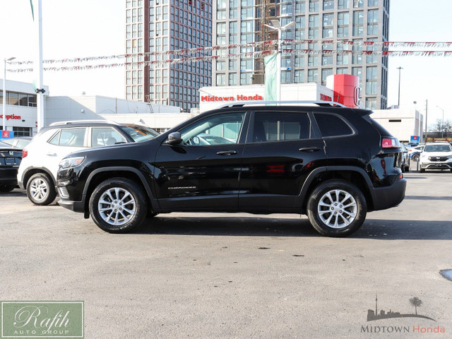 2020 Jeep Cherokee Sport AWD*NEW BRAKE ROTORS*2 NEW TIRES*NO... in Cars & Trucks in City of Toronto - Image 3