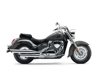 2025 Suzuki BOULEVARD C50