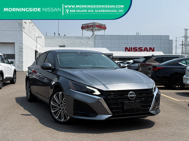 2023 Nissan Altima Platinum AWD | Moonroof | Blind spots | Push  in Cars & Trucks in City of Toronto