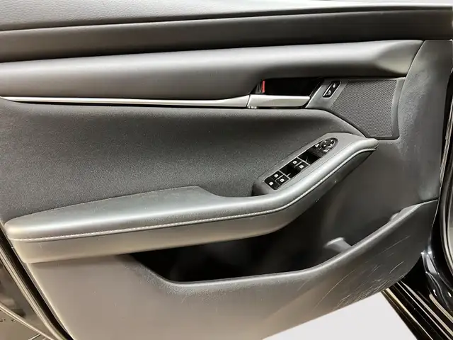 2022 Mazda Mazda3 GX in Cars & Trucks in Laval / North Shore - Image 24