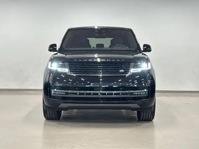2023 Land Rover NEW RANGE ROVER P530 SE SWB Offre de location Pr in Cars & Trucks in City of Montréal - Image 4
