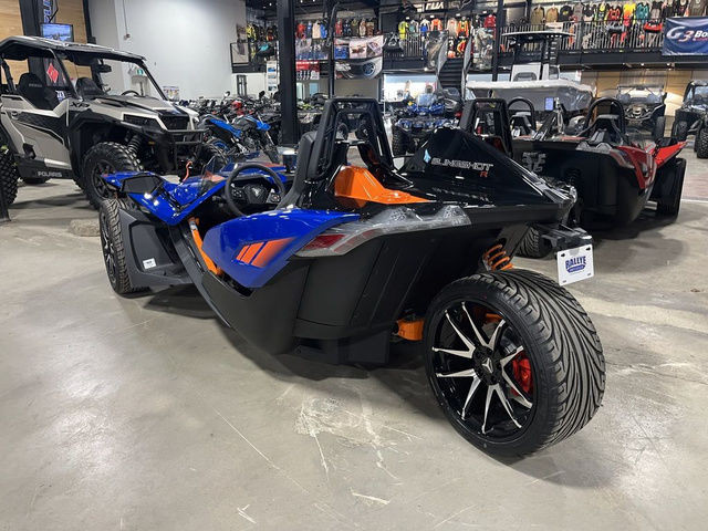 2024 Polaris Slingshot Slingshot R AutoDrive Radar Blue Fade R A in Street, Cruisers & Choppers in City of Halifax - Image 4
