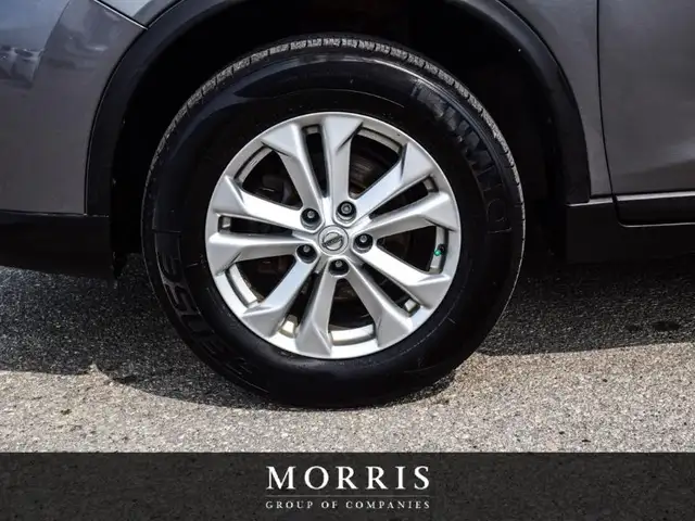 2016 Nissan Rogue SV in Cars & Trucks in Winnipeg - Image 9
