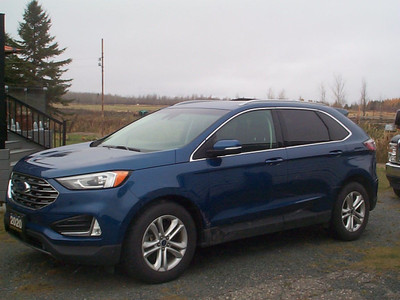 2020 Ford Edge SEL - AWD - Atlas Blue