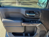 LTZ Plus Package, Trailering Package, Z71 Off-Road Package, Leather Seats, Heated Steering, Heated &... (image 9)