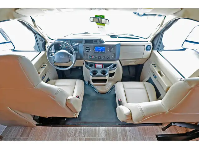 2020 Forest River Sunseeker 3010 2 extensions 2020 Classe C 31 p in RVs & Motorhomes in Laval / North Shore - Image 22