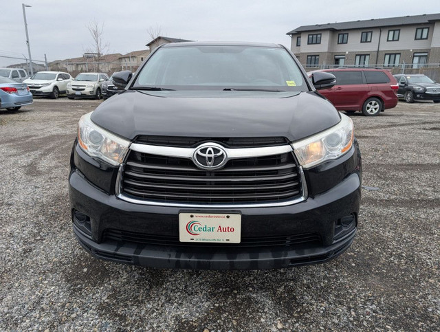 2015 Toyota Highlander LE 4dr SUV AWD (3.5L 6cyl 6A) in Cars & Trucks in London - Image 3