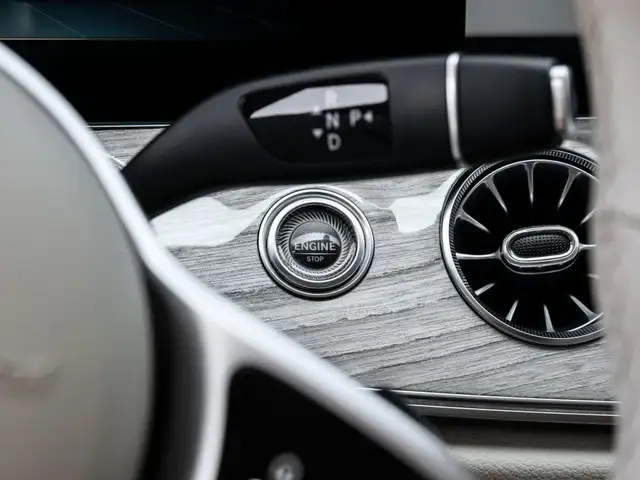 2019 Mercedes-Benz E-Class E 450|CABRIOLET|AMG|DESIGNO WHITE INT in Cars & Trucks in City of Toronto - Image 24
