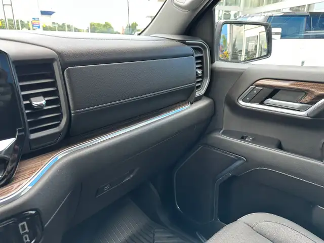 2024 Chevrolet Silverado 1500 RST in Cars & Trucks in Markham / York Region - Image 23
