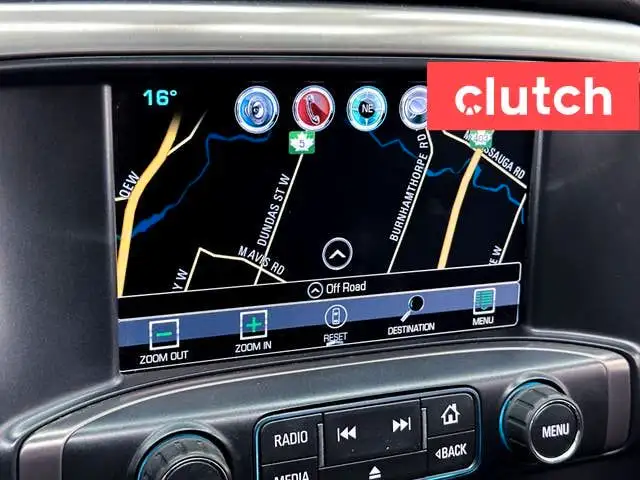 2017 GMC Sierra 1500 SLT 4WD w/ Apple CarPlay, Heated Front Seat in Cars & Trucks in Bedford - Image 31