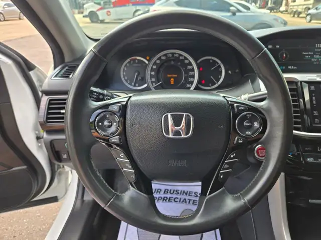 2016 Honda Accord EX-L in Cars & Trucks in Oshawa / Durham Region - Image 12