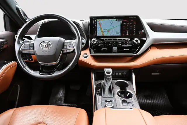 2021 Toyota Highlander 2021 LIMITED + AWD + GPS + CUIR + TOIT +  in Cars & Trucks in Longueuil / South Shore - Image 32