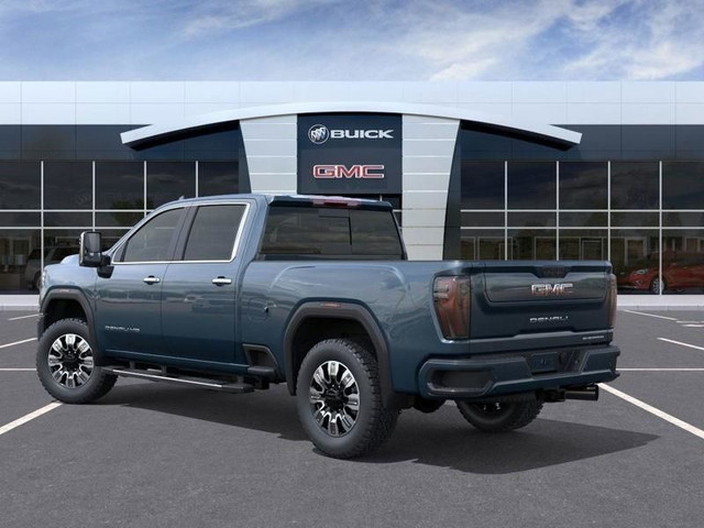 2025 GMC Sierra 3500HD Denali DENALI RESERVE PKG // 5TH WHEEL... in Cars & Trucks in Barrie - Image 3