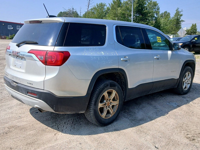 2017 GMC Acadia SLE1 in Cars & Trucks in North Bay - Image 3