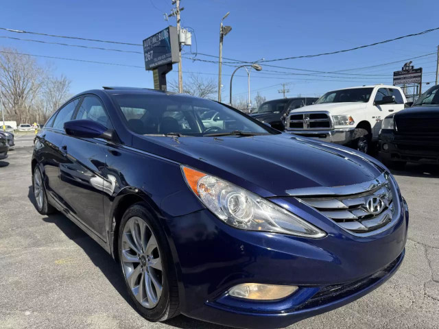 2013 HYUNDAI Sonata Limited in Cars & Trucks in Laval / North Shore