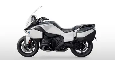 The BMW R 1300 RT is your shortcut to the ultimate touring experience. With its carefully selected e...