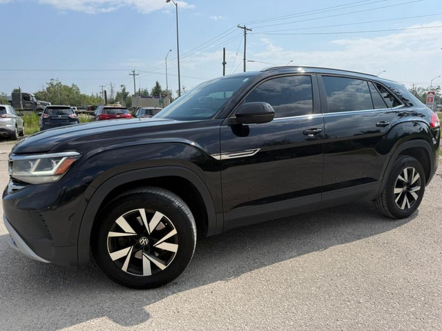 2020 VOLKSWAGEN ATLAS CROSS SPORT S 4MOTION | AWD | CLEAN CARFAX in Cars & Trucks in Barrie - Image 3