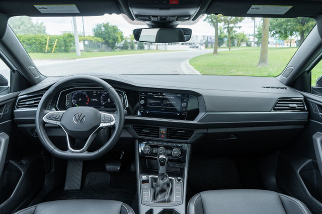 2022 Volkswagen Jetta Comfortline w sport in Cars & Trucks in Mississauga / Peel Region