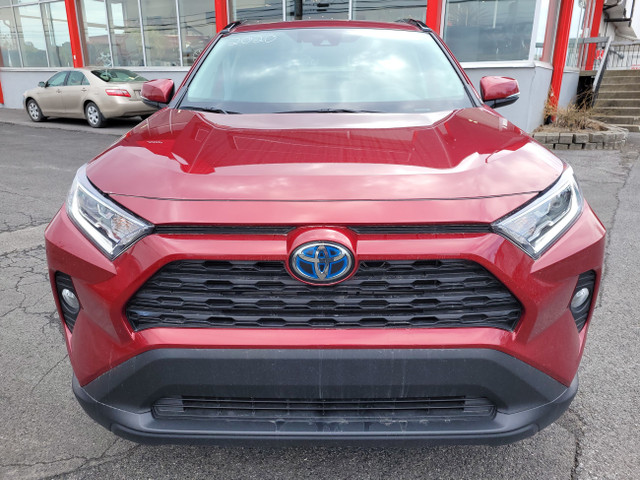 2020 Toyota RAV4 Hybrid XLE**TOIT*BLUETOOTH**CAMÉRA**AWD in Cars & Trucks in Longueuil / South Shore - Image 3