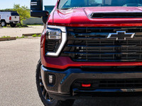 Welcome To Sherwood Park Chevrolet. The #1 Volume Chevrolet Dealer in Canada. This Chevrolet SILVERA... (image 4)