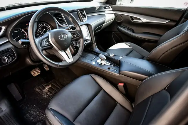 2020 INFINITI QX50 PURE AWD - Sunroof - Heated Seats in Cars & Trucks in Ottawa - Image 14