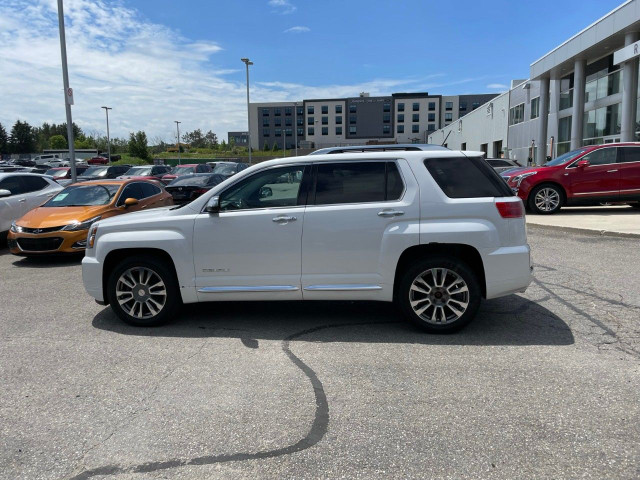 2017 GMC Terrain in Cars & Trucks in Oakville / Halton Region - Image 2