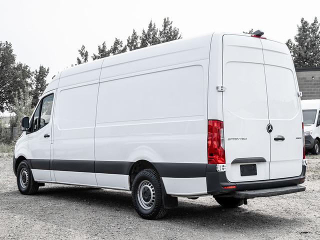 2021 Mercedes-Benz Sprinter 2500 170-in. WB in Cars & Trucks in Mississauga / Peel Region - Image 4