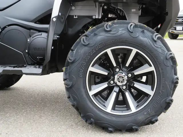 2024 Yamaha Grizzly EPS SE in ATVs in Cambridge - Image 11