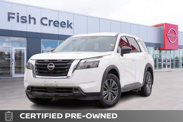 2023 Nissan Pathfinder S | No Accidents | Low Kilometers in Cars & Trucks in Calgary