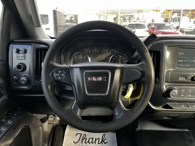 2017 gmc Sierra 3500HD 9 Foot Flat Deck 4WD in Heavy Trucks in Richmond - Image 16